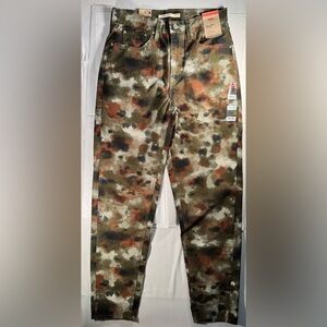 NWT Levi's 80s Mom Jeans in Olive, Brown & Navy 28x30